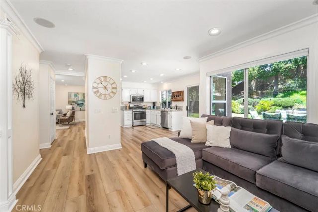 27 Chisholm Trail, Trabuco Canyon, CA 92679