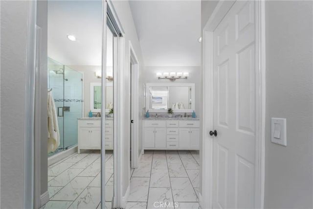 27 Chisholm Trail, Trabuco Canyon, CA 92679