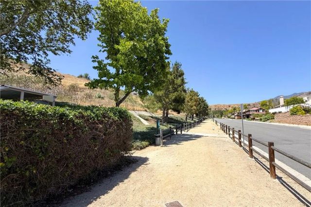 27 Chisholm Trail, Trabuco Canyon, CA 92679