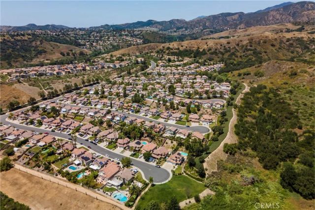 27 Chisholm Trail, Trabuco Canyon, CA 92679