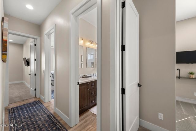 3020 S DIAMOND Drive, Chandler, AZ 85286