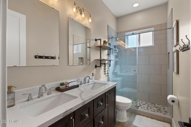 3020 S DIAMOND Drive, Chandler, AZ 85286