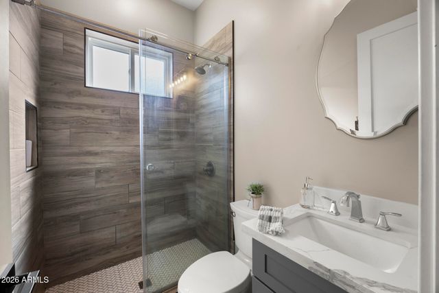 3020 S DIAMOND Drive, Chandler, AZ 85286