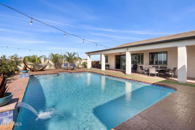 3020 S DIAMOND Drive, Chandler, AZ 85286