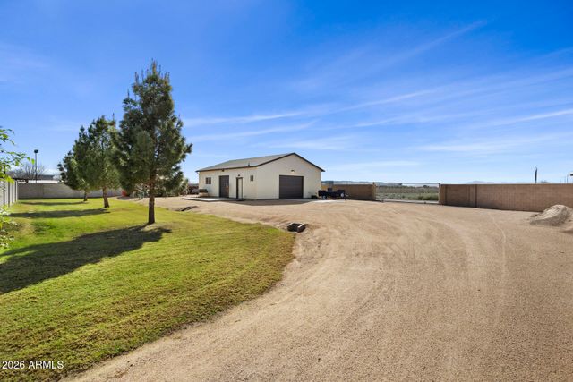 3020 S DIAMOND Drive, Chandler, AZ 85286