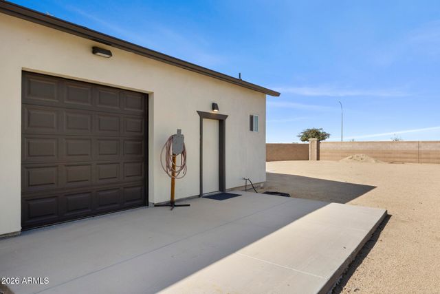 3020 S DIAMOND Drive, Chandler, AZ 85286