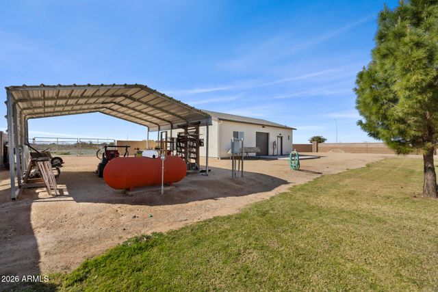 3020 S DIAMOND Drive, Chandler, AZ 85286