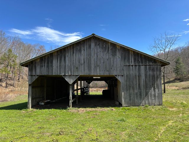 1327 Fraley Branch Road, Grayson, KY 41143