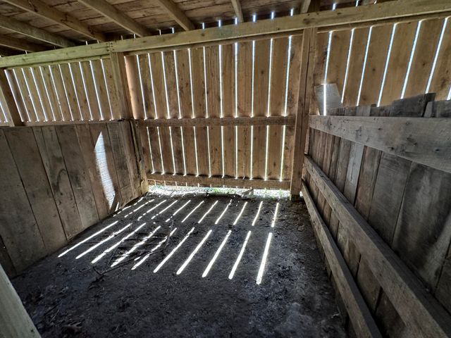 1327 Fraley Branch Road, Grayson, KY 41143