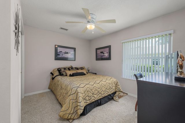 24 Egan Drive, Palm Coast, FL 32164