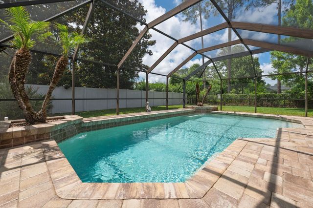 24 Egan Drive, Palm Coast, FL 32164