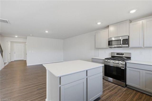 223 Plumtree Court, King, NC 27021