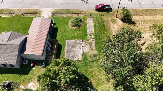 1404 9th Street, Orange, TX 77630