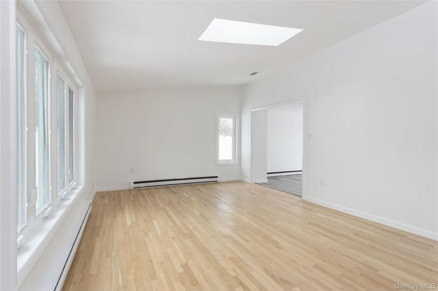 20 Lake Road, Mahopac, NY 10541