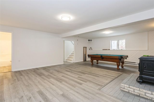 20 Lake Road, Mahopac, NY 10541