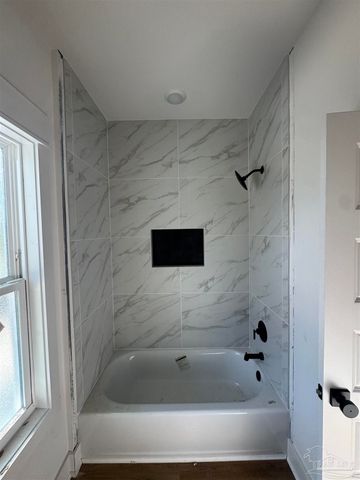 1210 E Jordan St, Pensacola, FL 32503