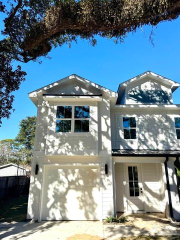 1210 E Jordan St, Pensacola, FL 32503