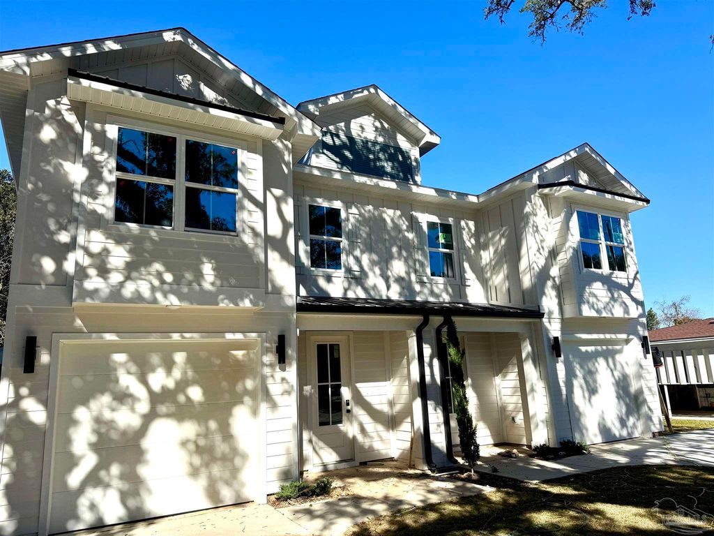 1210 E Jordan St, Pensacola, FL 32503