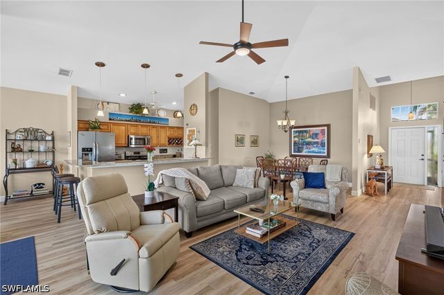 20940 Persimmon PL, Estero, FL 33928