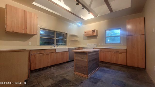 3411 29th Avenue, Meridian, MS 39305