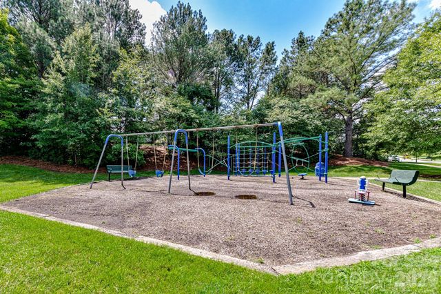 306 Ashby Drive, Davidson, NC 28036