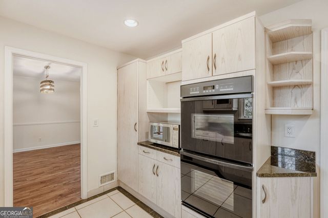 2662 Stonehenge Way, Atlanta, GA 30360