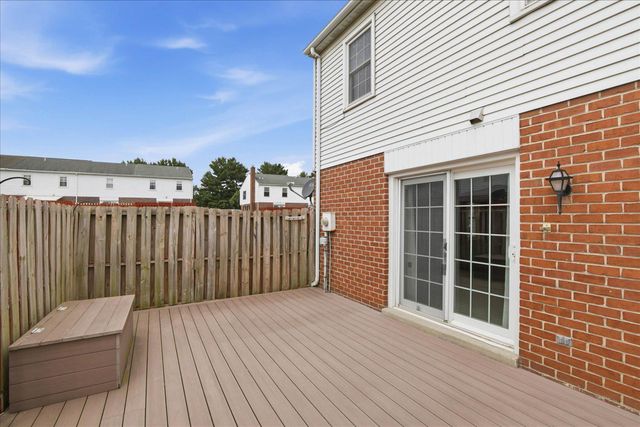 1922 CARLTON DR, Lebanon, PA 17042