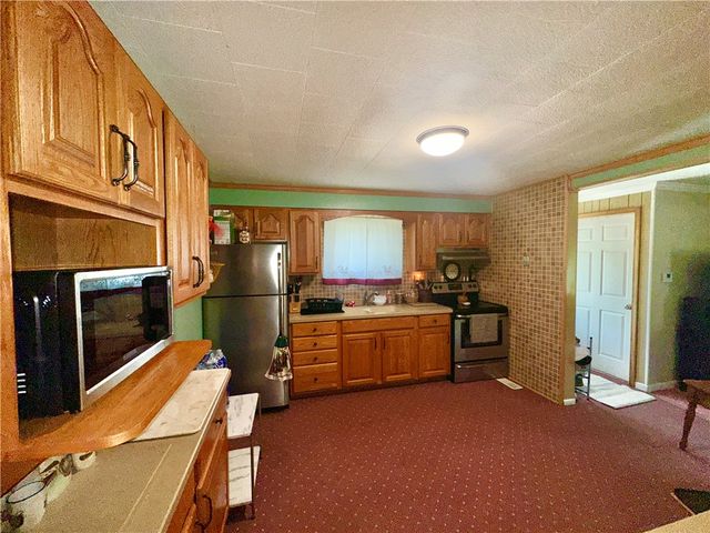 3246 Old McClellandtown Road, Mcclellandtown, PA 15458