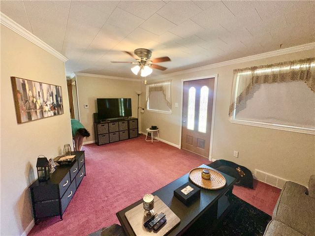 3246 Old McClellandtown Road, Mcclellandtown, PA 15458