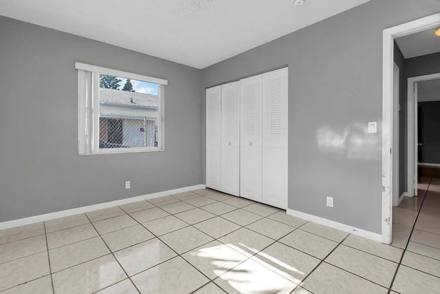 915 S N Street, Lake Worth Beach, FL 33460