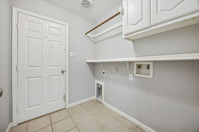 3156 Guadaloupe, Grand Prairie, TX 75054