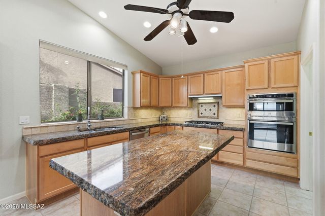 65187 E Desert Sands Court, Tucson, AZ 85739