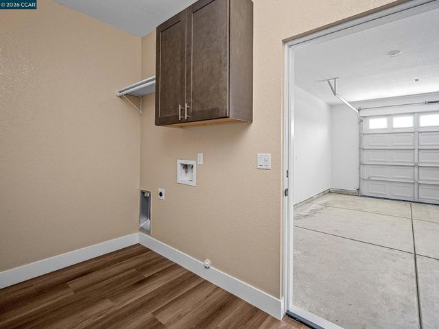 4528 Austin St, Sacramento, CA 95838