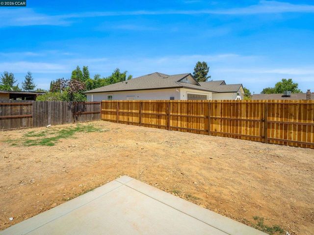 4528 Austin St, Sacramento, CA 95838