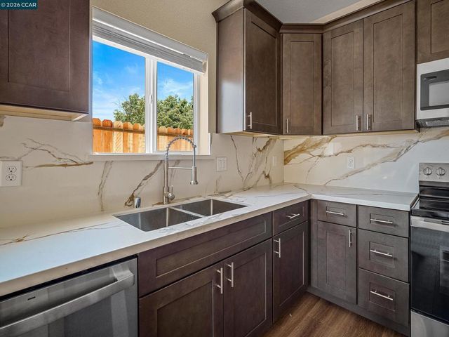 4528 Austin St, Sacramento, CA 95838