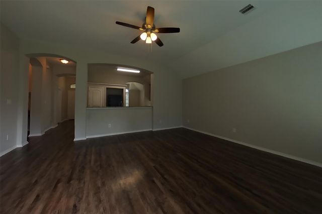 1058 Pleasant Bend, Conroe, TX 77301