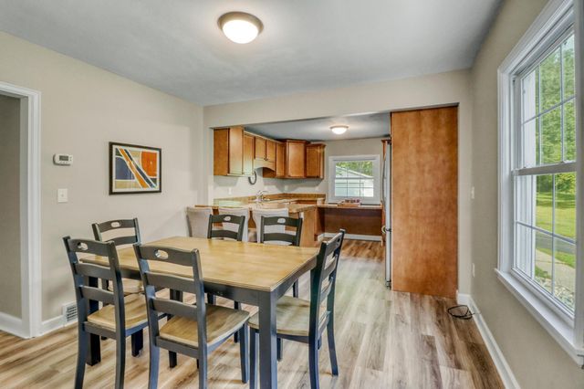 1104 W Lake Drive 5, Detroit Lakes, MN 56501