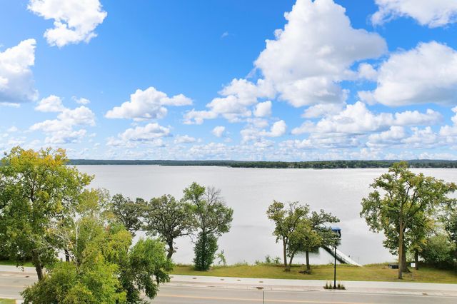 1104 W Lake Drive 5, Detroit Lakes, MN 56501