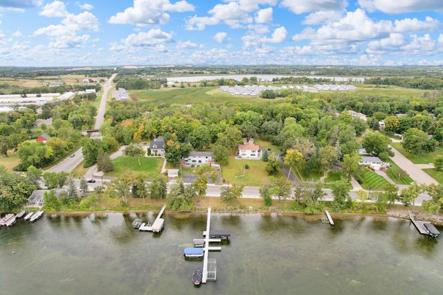 1104 W Lake Drive 5, Detroit Lakes, MN 56501