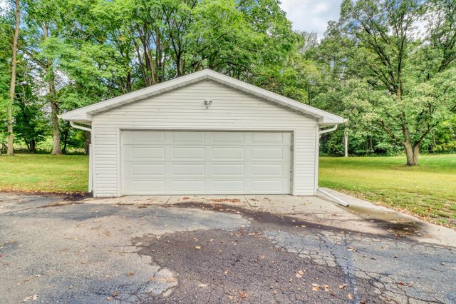 1104 W Lake Drive 5, Detroit Lakes, MN 56501