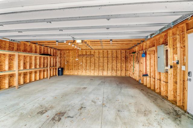 1104 W Lake Drive 5, Detroit Lakes, MN 56501