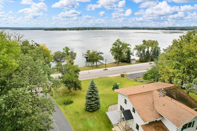 1104 W Lake Drive 5, Detroit Lakes, MN 56501