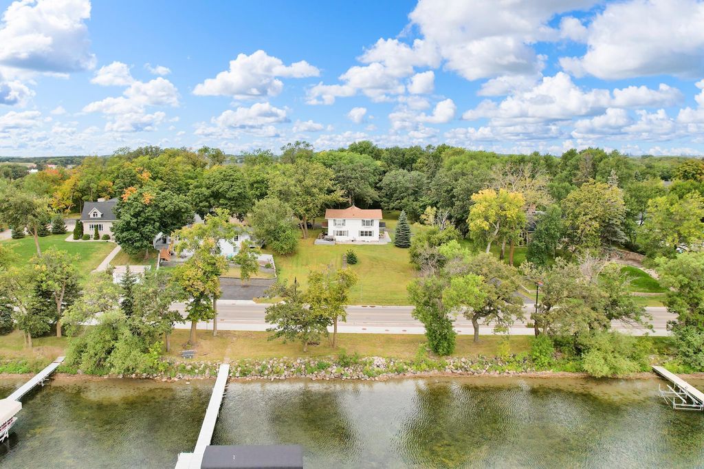 1104 W Lake Drive 5, Detroit Lakes, MN 56501