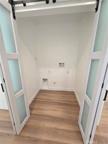 906 Estelle Avenue, Glendale, CA 91202