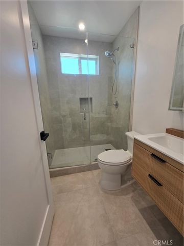 906 Estelle Avenue, Glendale, CA 91202