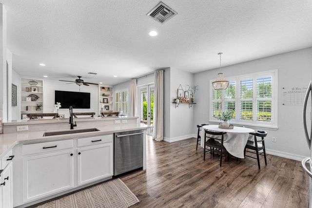 8421 CALABRIA LAKES Drive, Boynton Beach, FL 33473