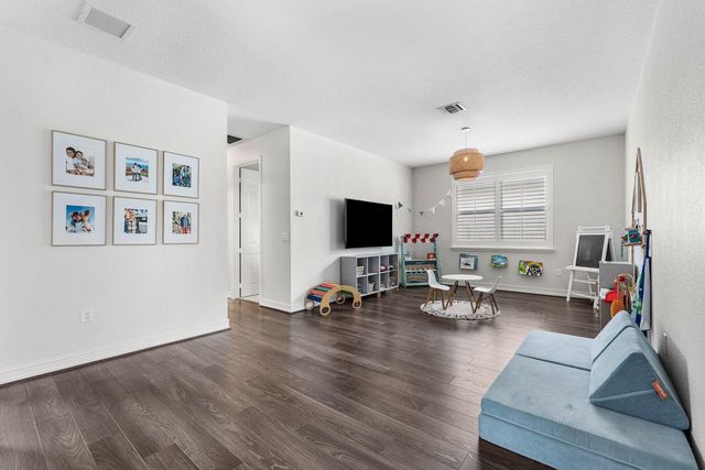 8421 CALABRIA LAKES Drive, Boynton Beach, FL 33473