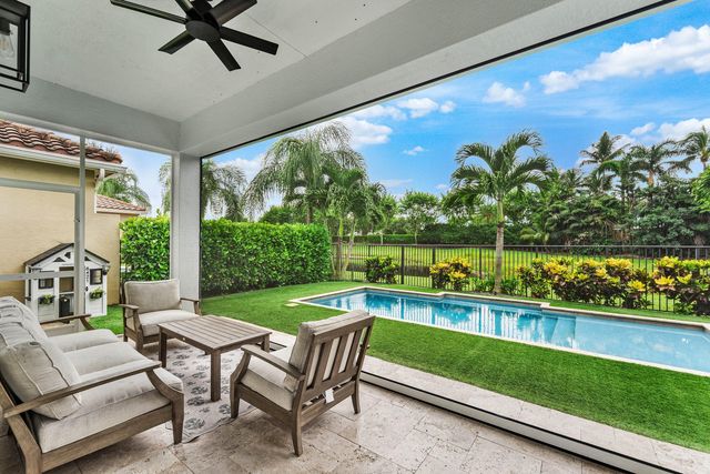 8421 CALABRIA LAKES Drive, Boynton Beach, FL 33473