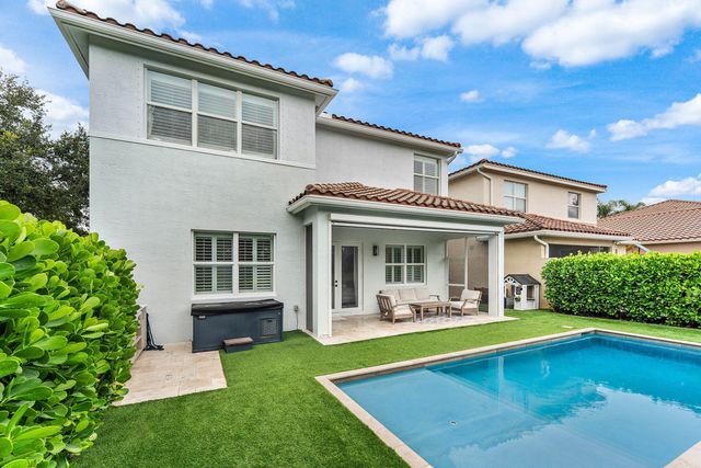 8421 CALABRIA LAKES Drive, Boynton Beach, FL 33473