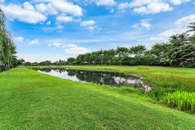 8421 CALABRIA LAKES Drive, Boynton Beach, FL 33473